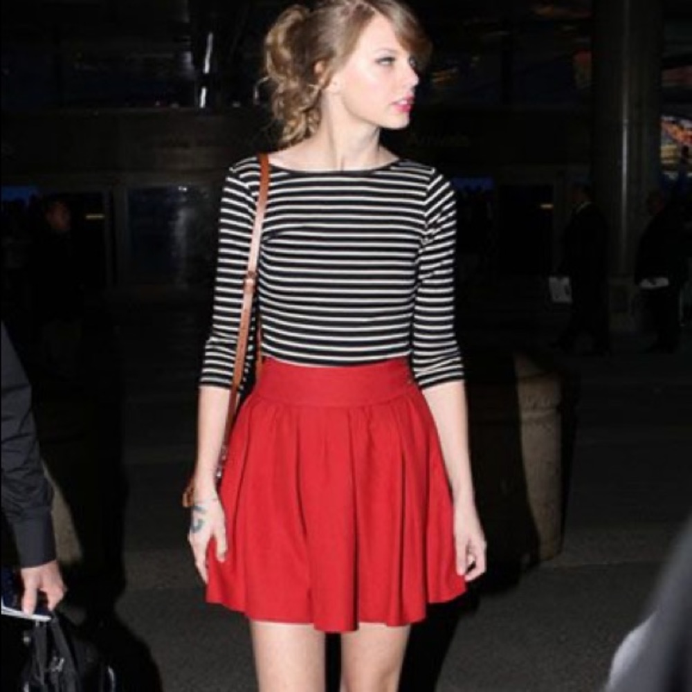 Zara red pleated skirt